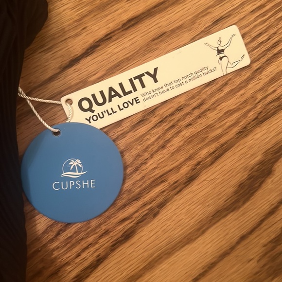 NWOT CUPSHE BLACK BATHING SUIT. Size Medium - Picture 4 of 12